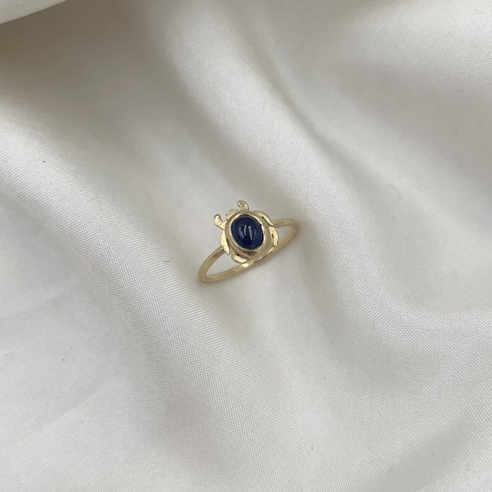 Julie Carl Jewelry Ring Beetle ring, blå safir