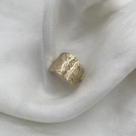 Julie Carl Jewelry Ring Moonscape ring, 14 karat guld
